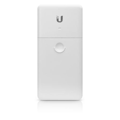 Ubiquiti Networks NanoSwitch Gigabit Ethernet (10/100/1000) Wit Power over Ethernet (PoE)