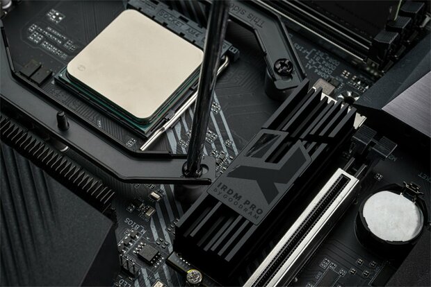 Goodram IRDM PRO | 2TB NVMe SSD | M.2 | Gen4 | 7.000MB/s | Heatsink